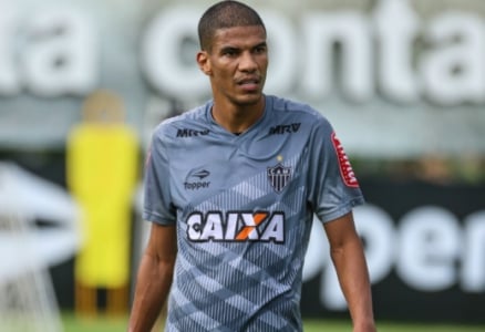   Leonardo Silva - Atletico-MG 