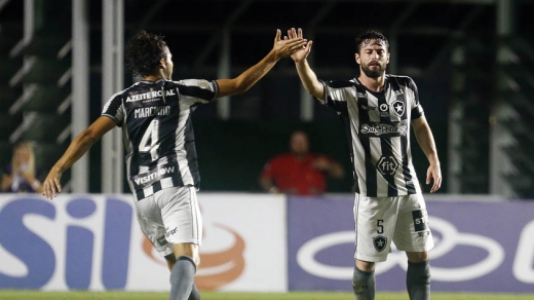 Botafogo De Valentim Esbarra Em Velhos Erros Na Derrota Para O Vasco