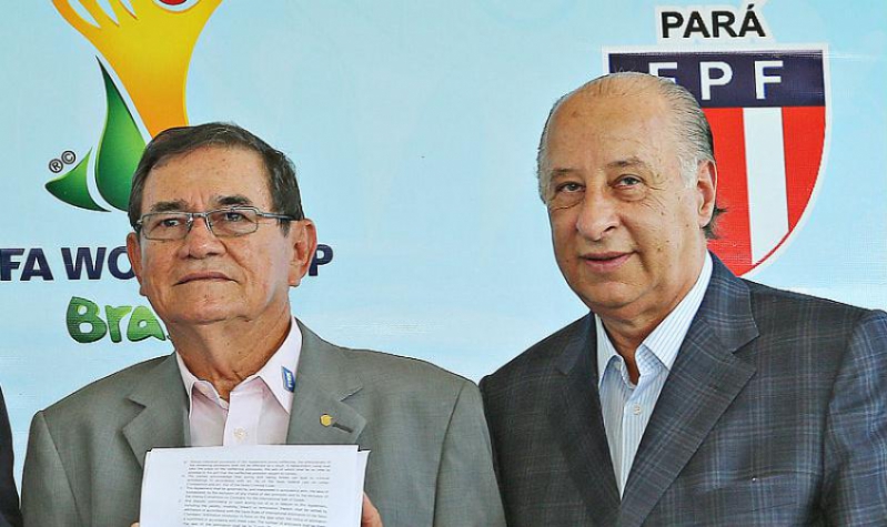 Coronel Nunes, presidente da Federação Paraense, entre Marin e Del Nero (Foto: Ricardo Stuckert/CBF)