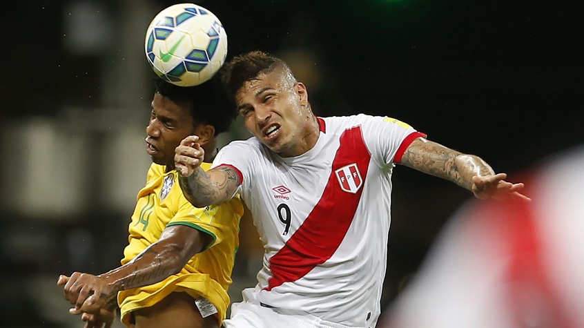 HOME - Brasil x Peru - Eliminatórias para Copa-2018 - Gil e Guerrero (Foto: André Mourão/MoWA Press)