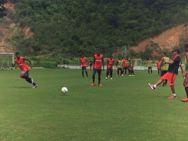 Flamengo treinou no Recife neste sábado (Divulgação/Flamengo)
