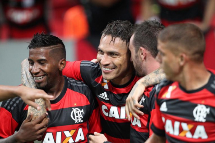Gol de Guerrero no Flamengo x Fluminense