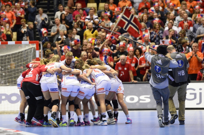 Noruega Arrasa A Holanda E Leva O Mundial De Handebol Feminino LANCE