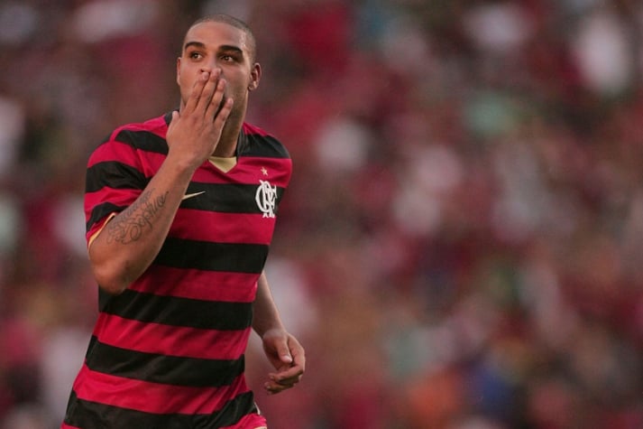 Flamengo Adriano 31 de maio de 2009(Foto:Gilvan de Souza/LANCE!Press)