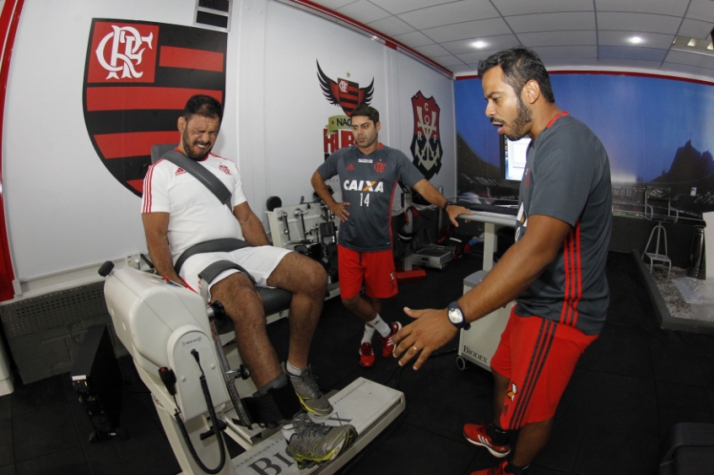 Rogério Minotouro treina no Flamengo (FOTO: Divulgação)