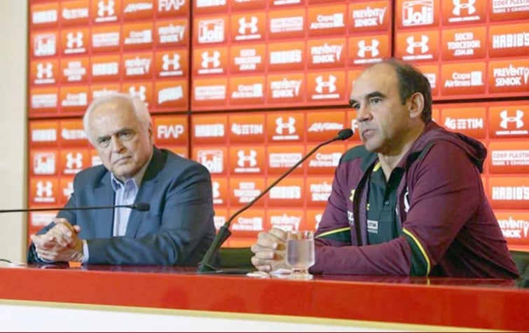 Ricardo Gomes é apresentado no SPFC