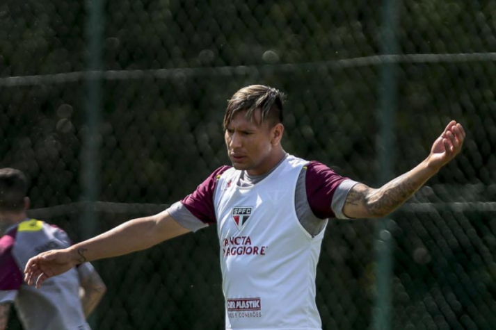 Treino São Paulo no CT da Barra Funda - Chavez