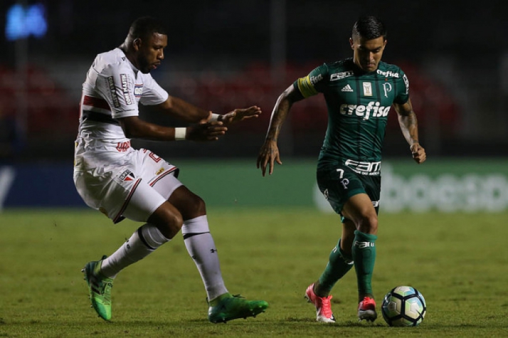 Perdemos dois pontos', define Abel após empate do Palmeiras no dérbi