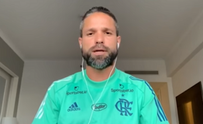 Diego gravou vídeo após testar positivo para Covid-19 (Foto: Reprodução/Youtube)