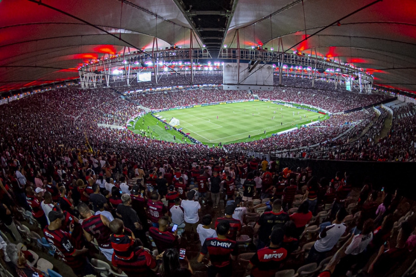 Torcida do Flamengo contra o Palmeiras