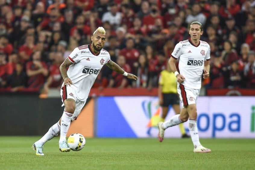 Vidal Flamengo Athletico