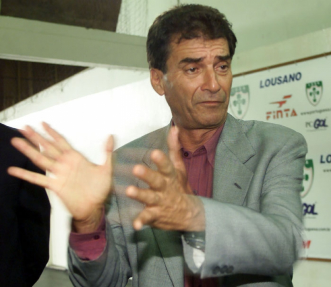 Técnico - Jair Pereira