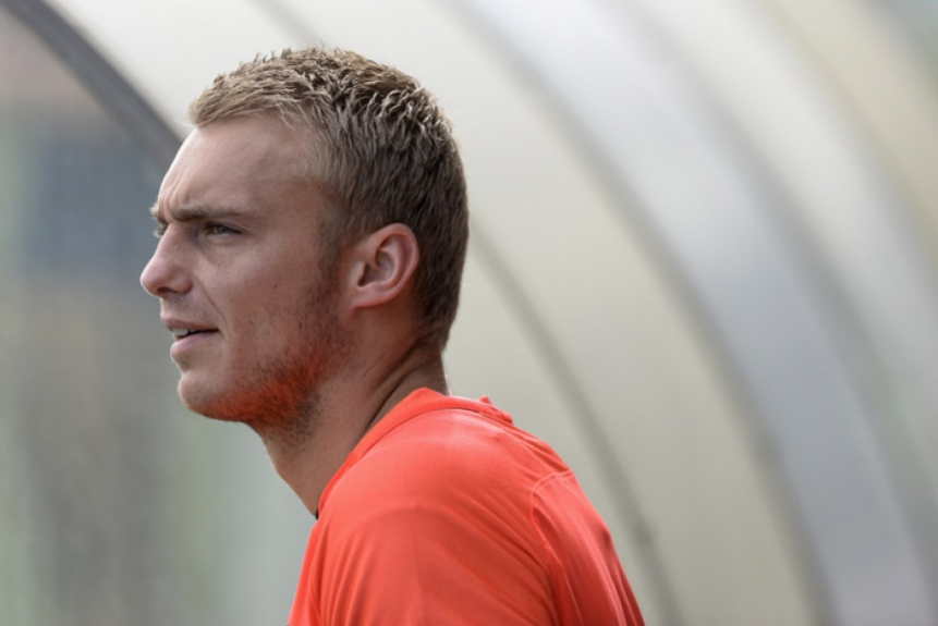 Goleiro Cillessen, com les&atilde;o no tornozelo, volta no fim deste m&ecirc;s ao Barcelona