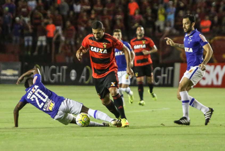 Sport x Cruzeiro - Diego Souza