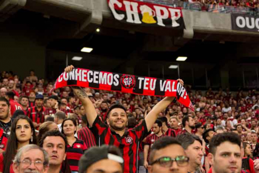 Atlético-PR 0x0 Flamengo - Torcida no jogo