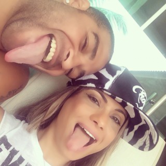 Dani Sperle, ex de Adriano Imperador