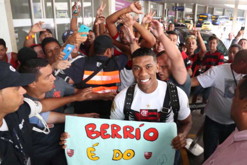 Flamengo - Chegada do atacante Berrío