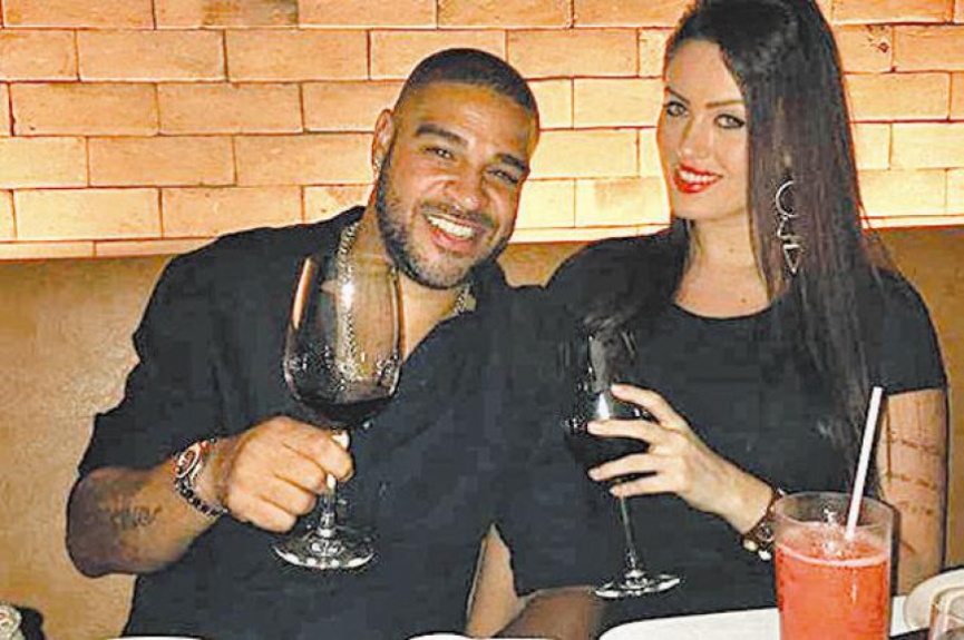 Letícia Beppler, ex-affair de Adriano Imperador