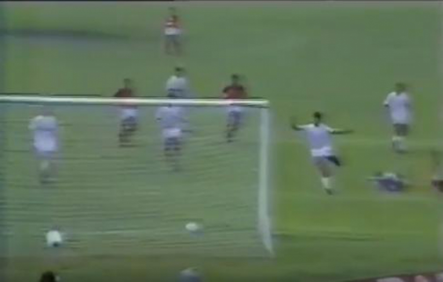 Flamengo 1x0 Internacional - 1987 (Foto: YouTube)