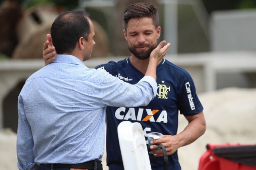 Diego n&atilde;o segurou a emo&ccedil;&atilde;o
