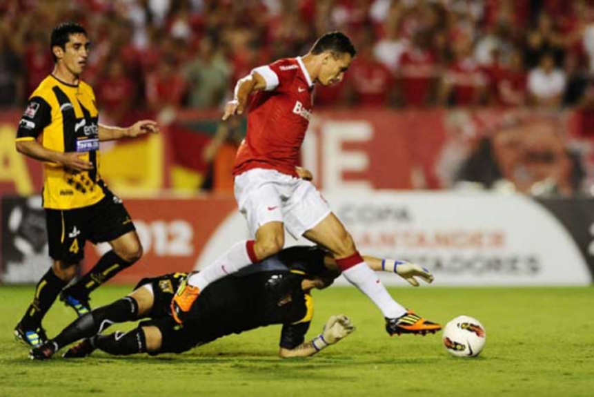 Leandro Dami&atilde;o - Internacional