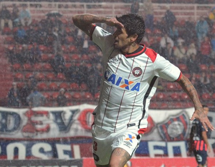 Lucho Gonz&aacute;lez