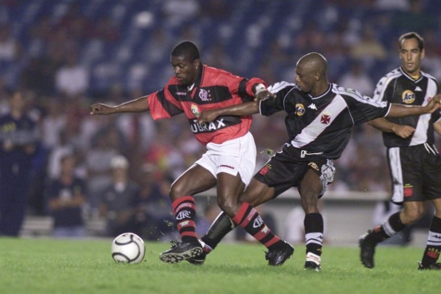 Na decis&atilde;o do Campeonato Carioca de 2000, o Flamengo estava sagrando-se campe&atilde;o estadual quando Beto resolveu responder Pedrinho na mesma moeda: com embaixadinhas. A torcida do Fla foi &agrave; loucura com os gritos "Uh, embaixadinha!"
