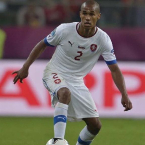 Selassie - com camisa da Rep&uacute;blica Tcheca