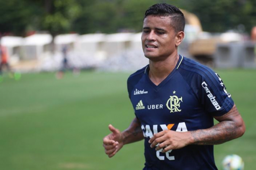 &Eacute;verton fez treino f&iacute;sico nesta segunda