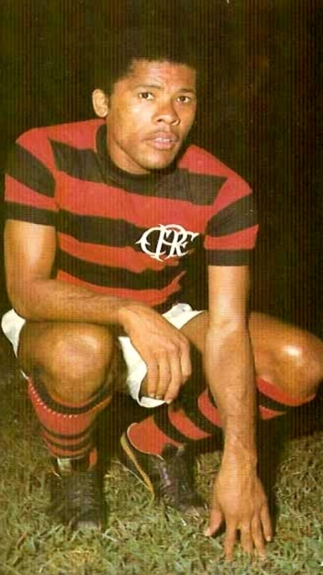 Dad&aacute; Maravilha - com camisa do Flamengo