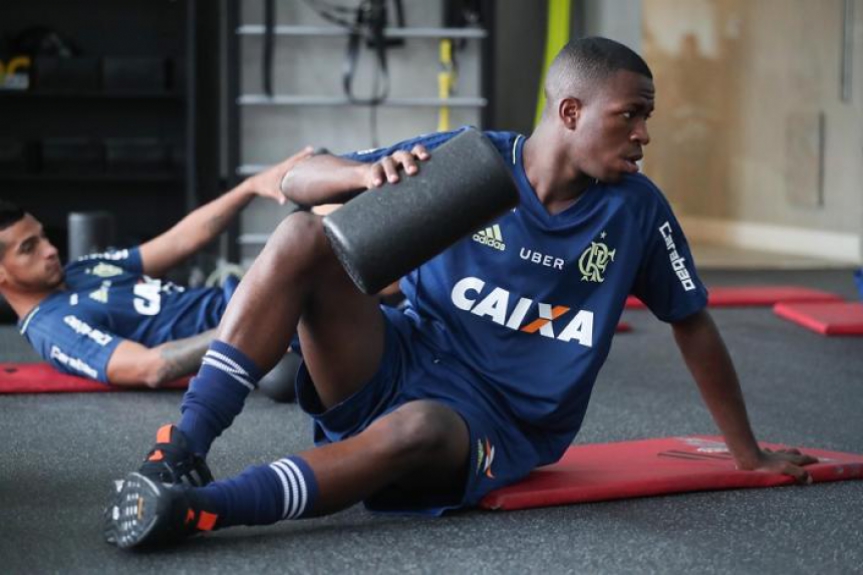 Vin&iacute;cius J&uacute;nior em seu primeiro dia de treino no Flamengo (Gilvan de Souza / Flamengo)