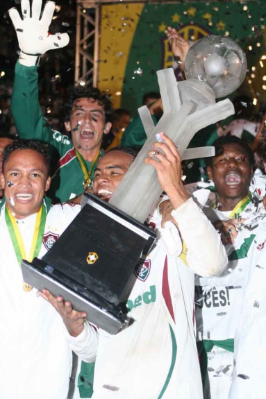 Carlos Alberto campe&atilde;o da Copa do Brasil pelo Fluminense em 2007