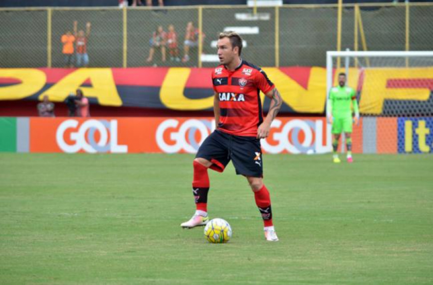 Willian Farias - Vit&oacute;ria