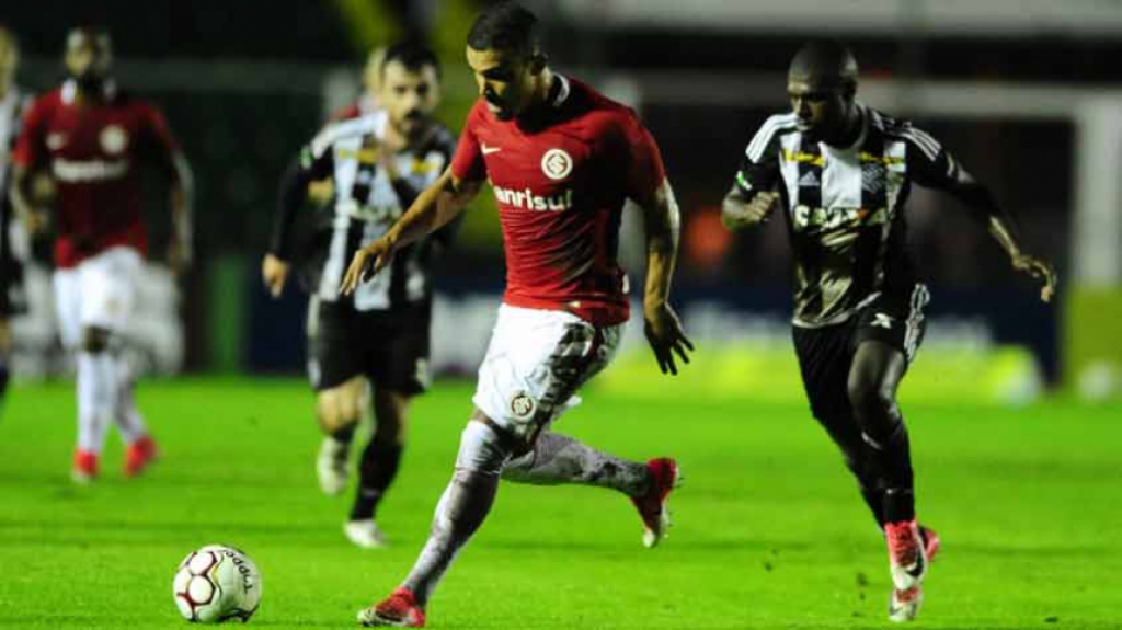 Figueirense x Internacional