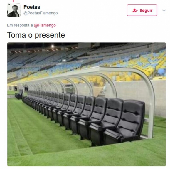 Rubro-negros aproveitaram post de parab&eacute;ns para cornetar M&aacute;rcio Ara&uacute;jo