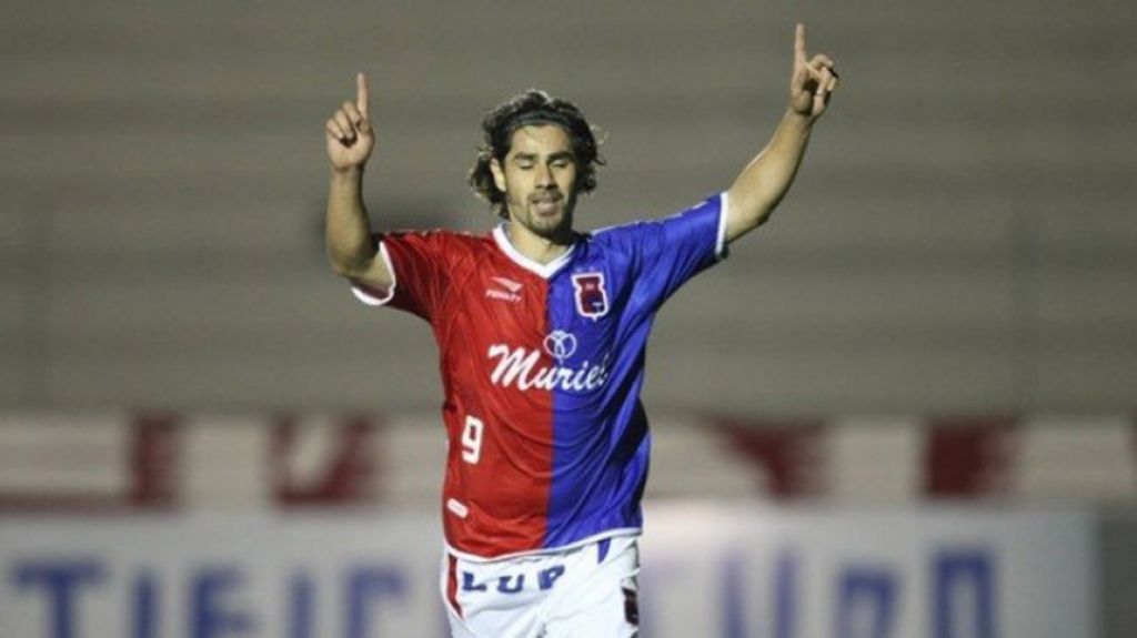 Josiel pelo Paran&aacute; em 2007