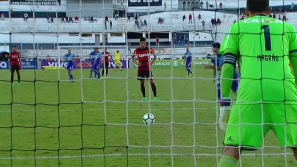 Ponte Preta 4 x 0 Sport - um p&ecirc;nalti (Clayson converteu para a Ponte)