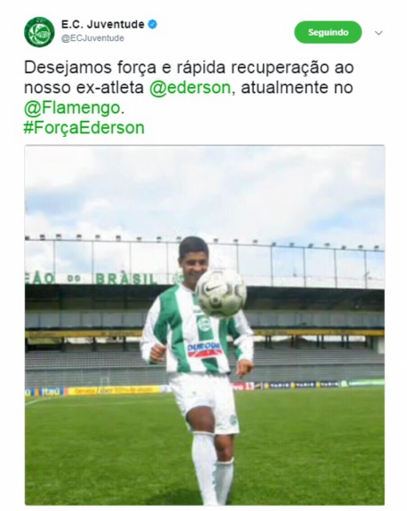 Juventude #For&ccedil;aEderson