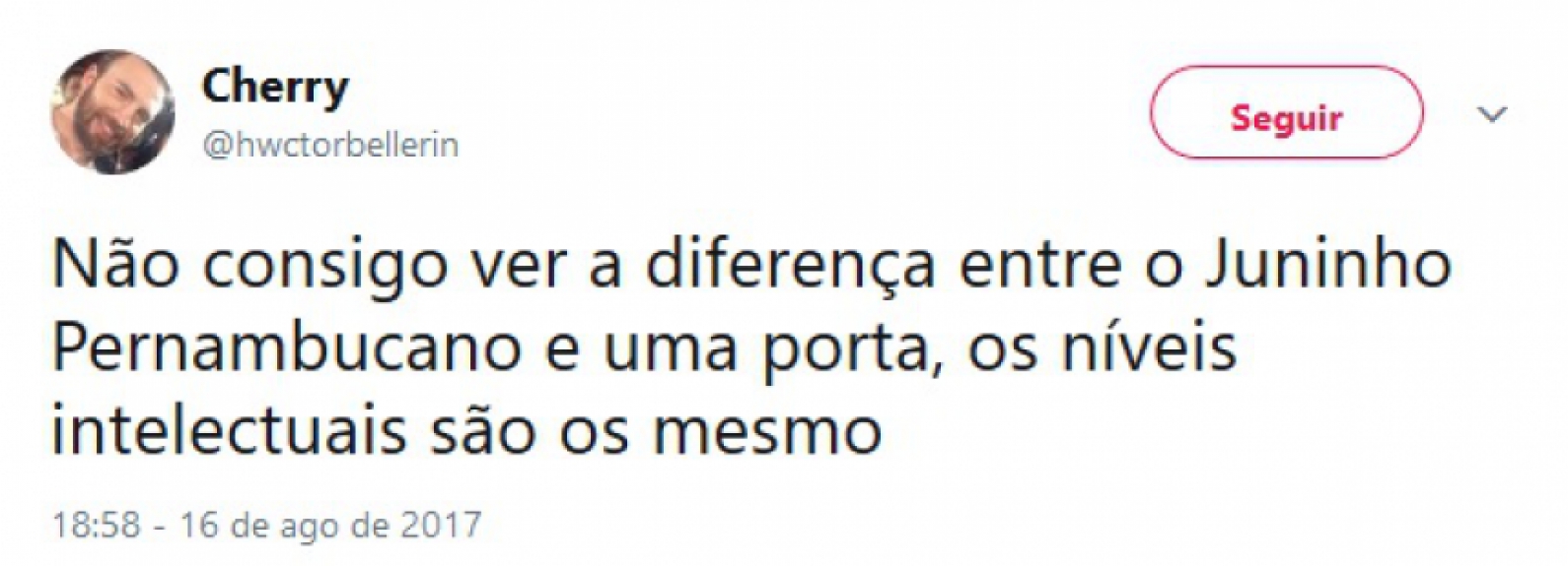 Pelo Twitter, rubro-negros cornetaram Juninho Pernambucano