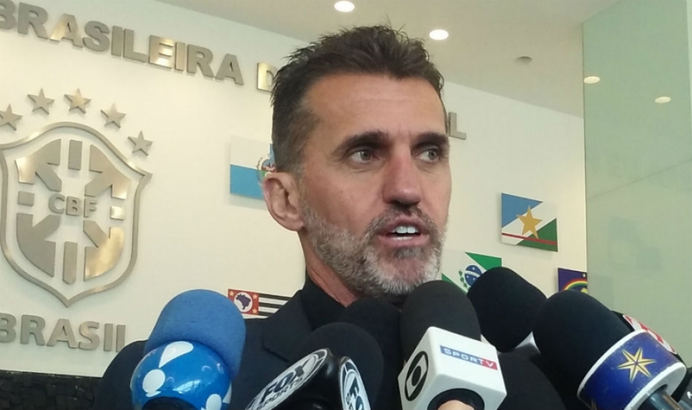 T&eacute;cnico Vagner Mancini, em evento na CBF (Foto: Igor Siqueira)