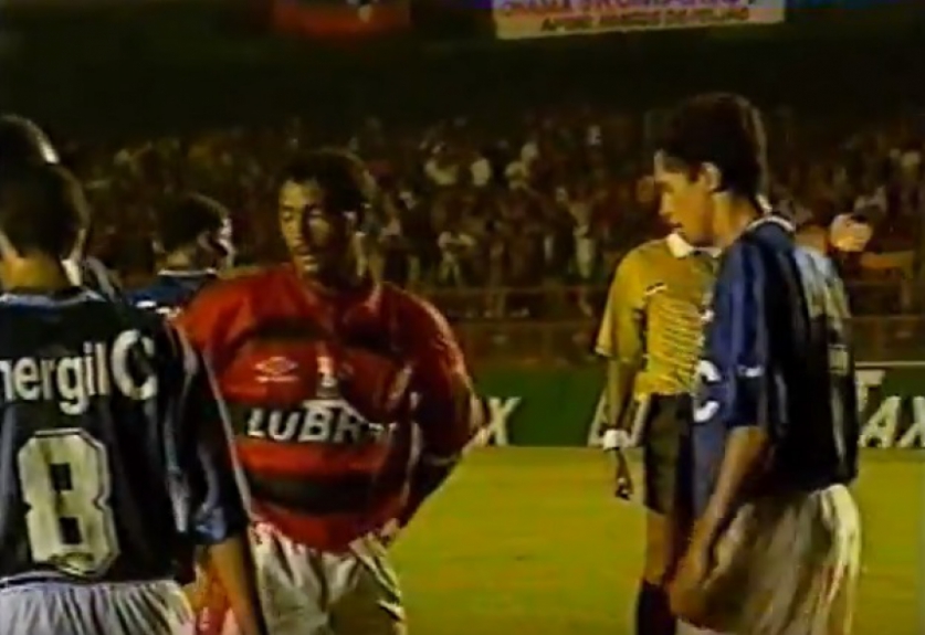 Flamengo 1x1 Cruzeiro (Foto: Reprodu&ccedil;&atilde;o/YouTube)