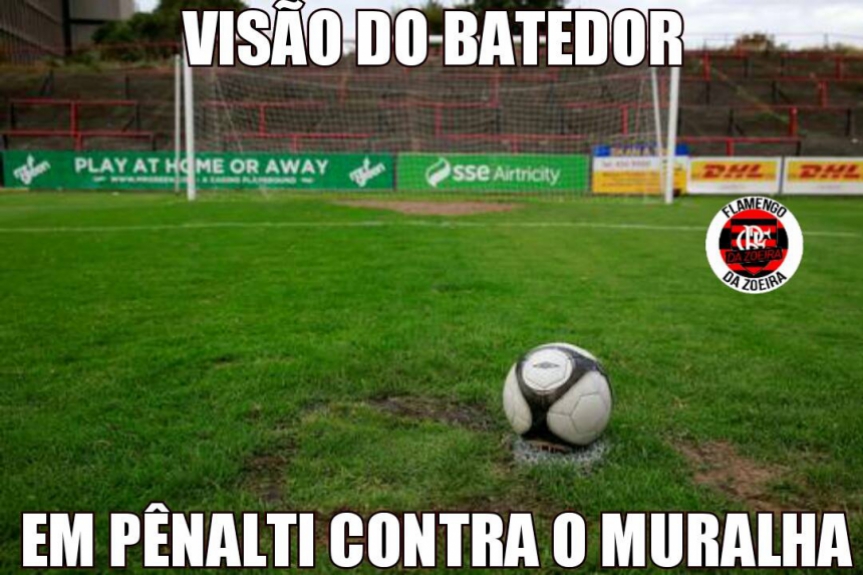 A internet não perdoou a atuação de Muralha diante do Paraná