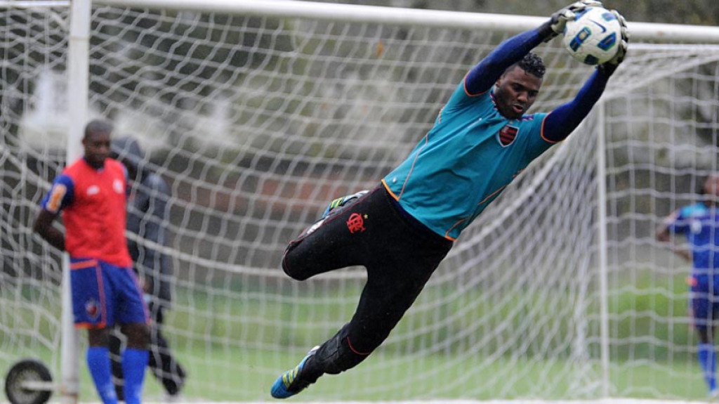 Goleiro Felipe
