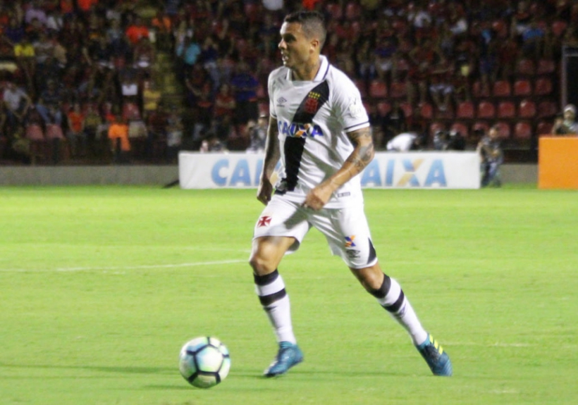 Ramon lateral-esquerdo do Vasco