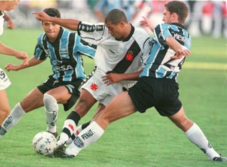 O Grêmio acabou eliminado pelo Vasco nas quartas de final da Copa Libertadores de 1998