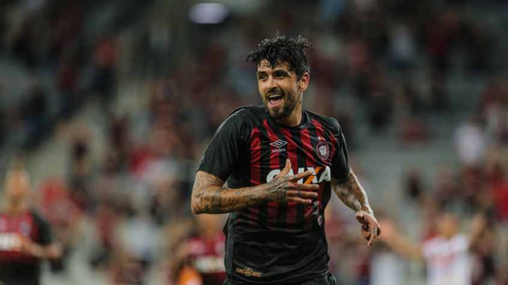 Atlético-PR x Atlético-GO