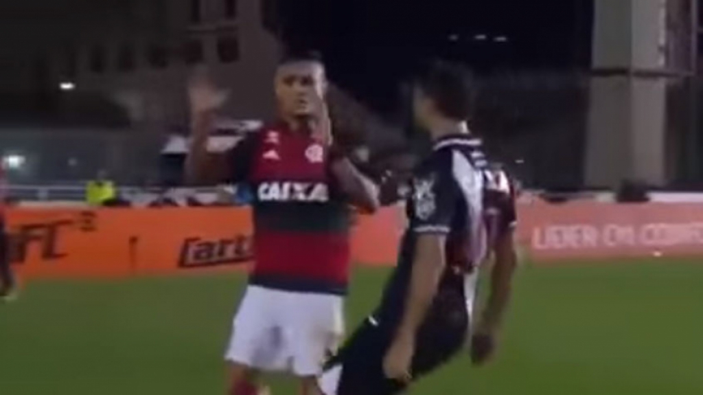 Everton e Nenê - Vasco 0x1 Flamengo