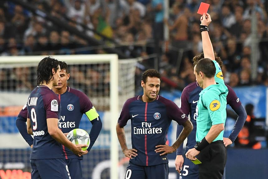 Neymar - Marcou o primeiro gol do PSG no empate contra o Olympique de Marselha e ainda acabou sendo expulso na partida ap&oacute;s levar o segundo amarelo