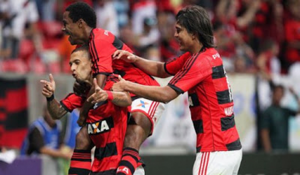 Vasco 0 x 1 Flamengo - Man&eacute; Garrincha - 14/07/2013