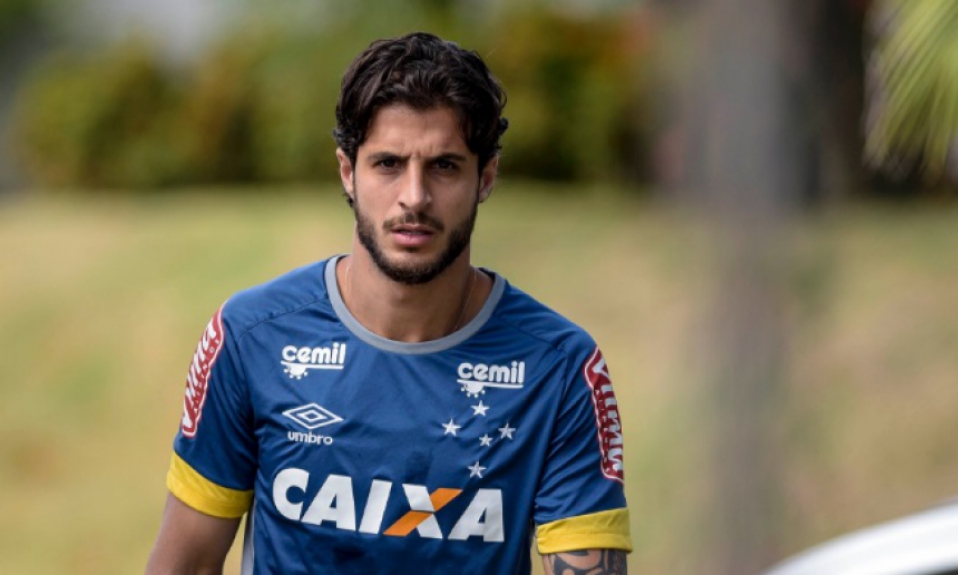Hudson sofre les&atilde;o grave na coxa e fica fora do Cruzeiro at&eacute; 2018